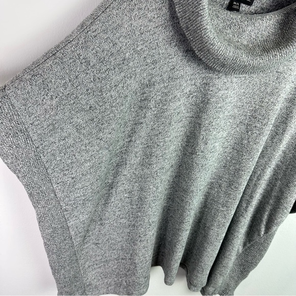 BANANA Republic Marled Cowl Neck Poncho Sweater M/L - Picture 3 of 8